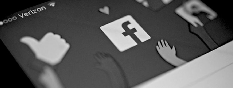 facebook modalità notte